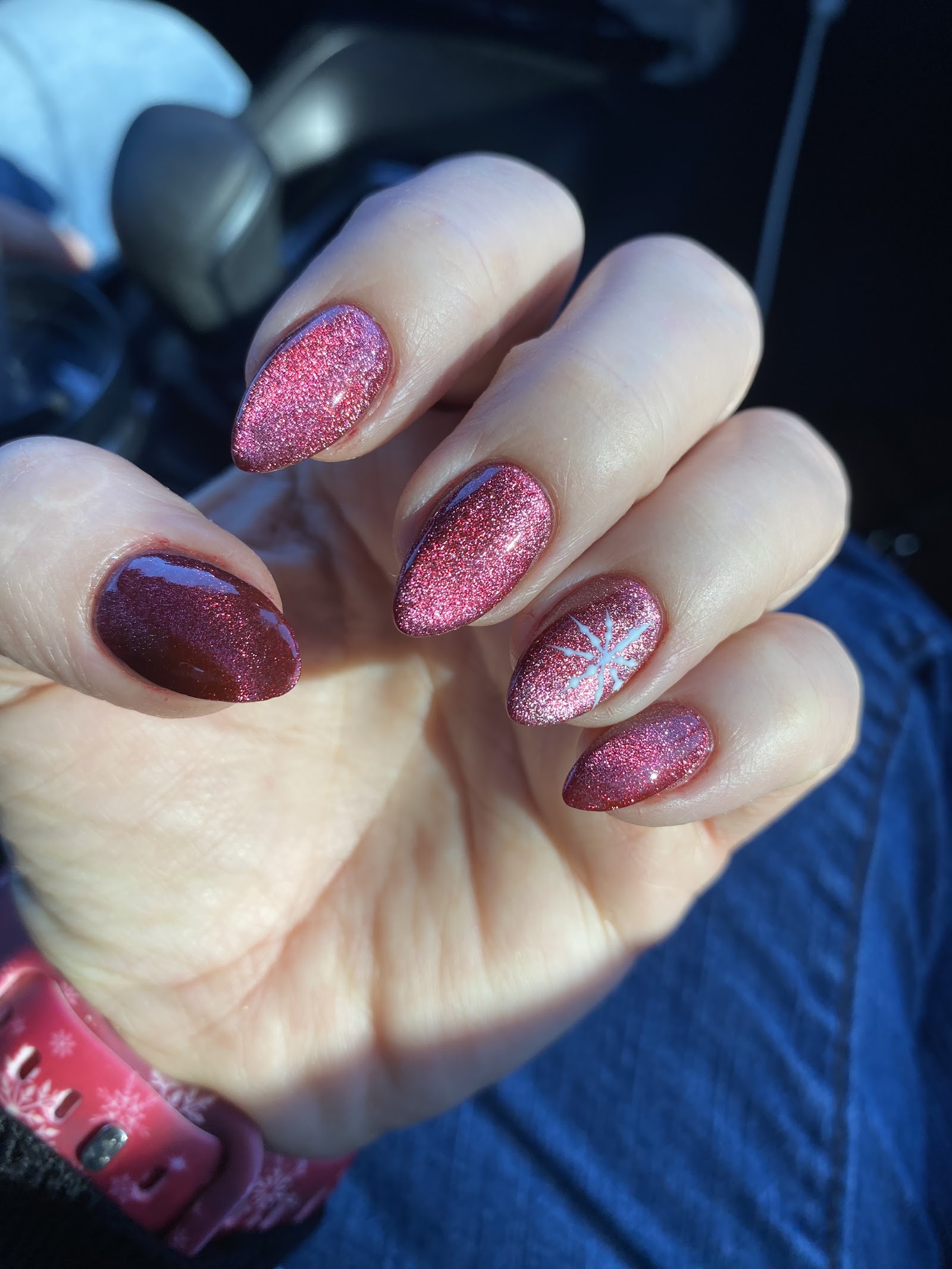 Lily Nails nail photo 2